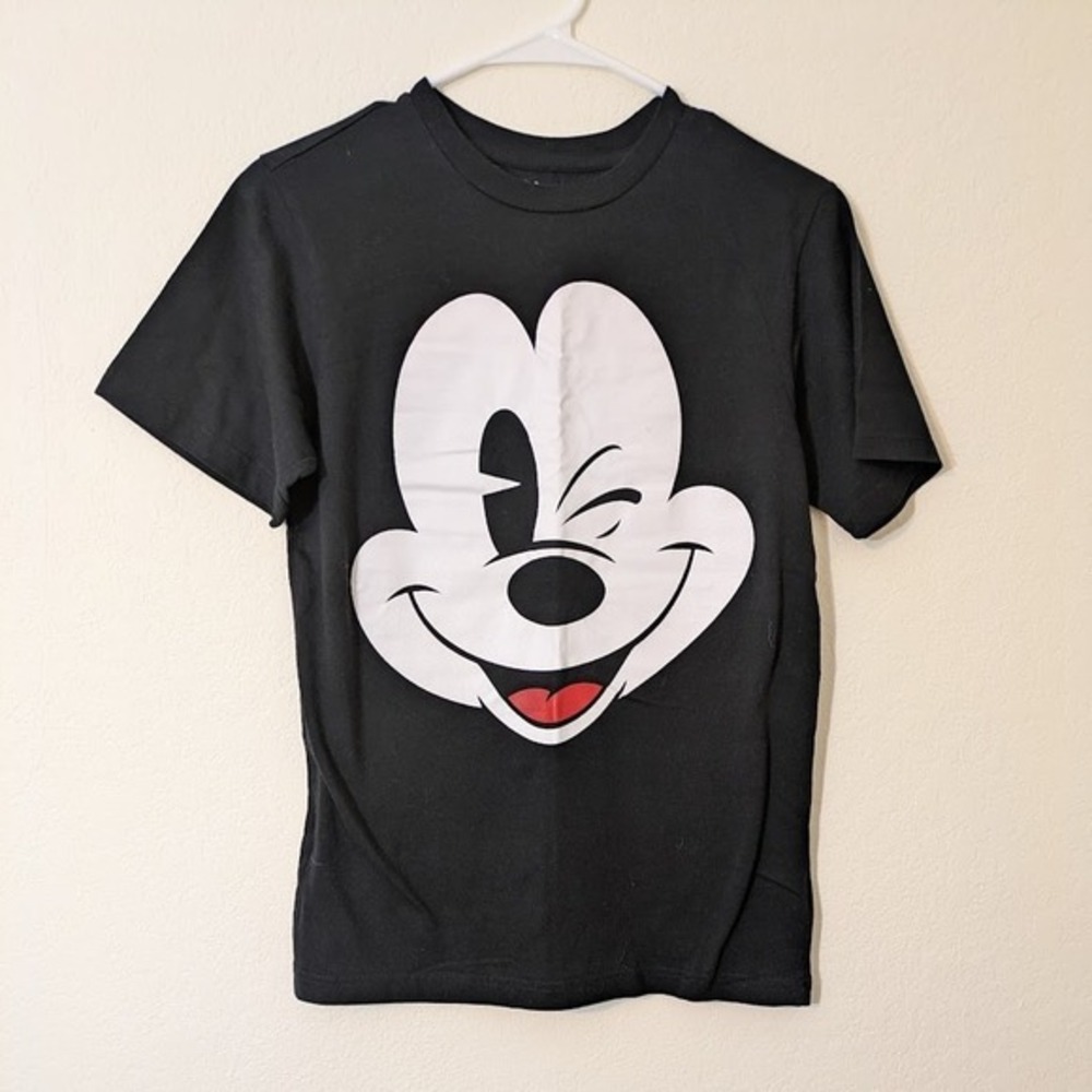 Disney Graphic T-Shirt Mickey Mouse Winking Face Men's Size Small Black Tee